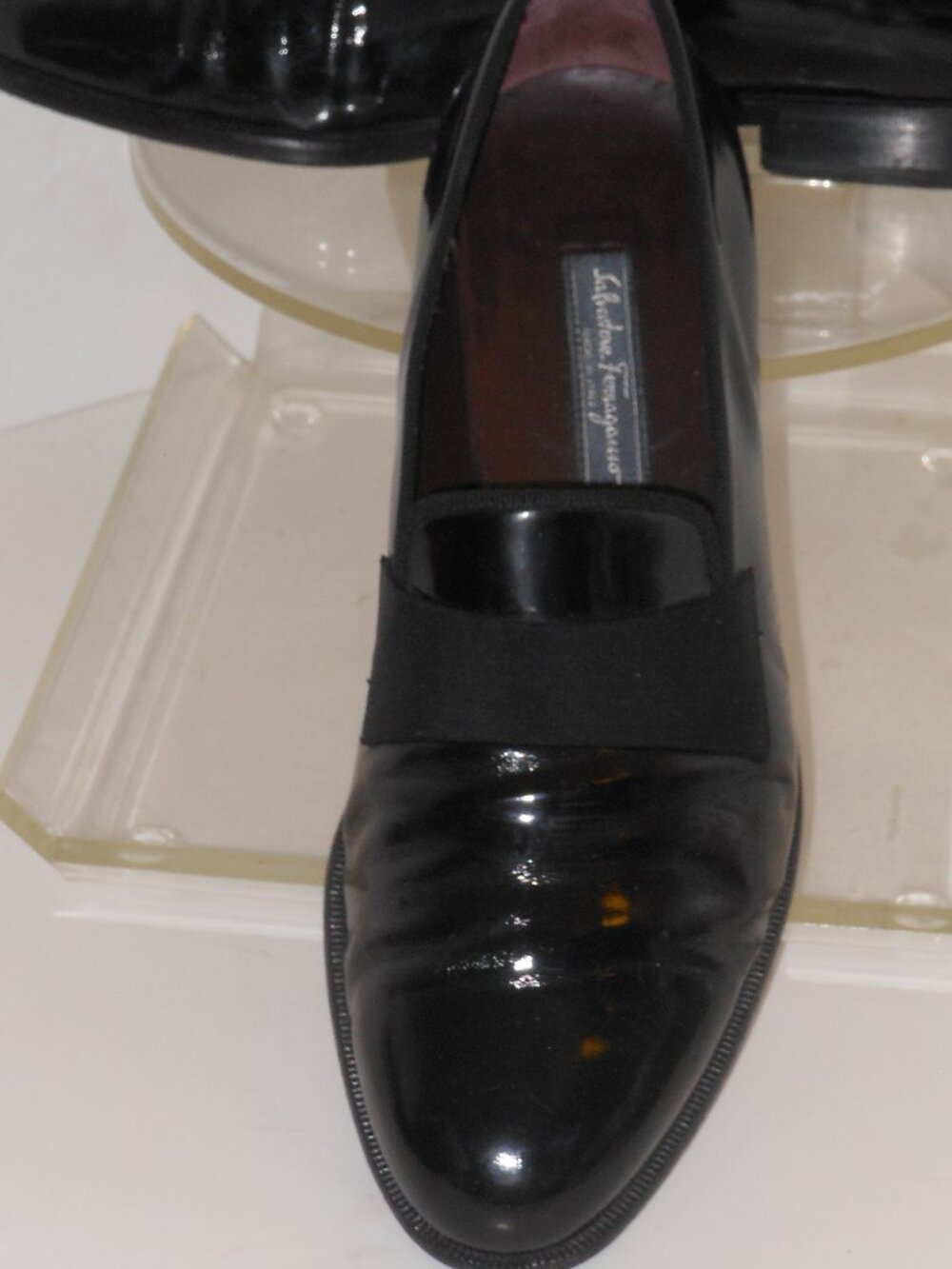 SALVATORE FERRAGAMO BLACK LEATHER LOAFERS SIZE 10.5 D